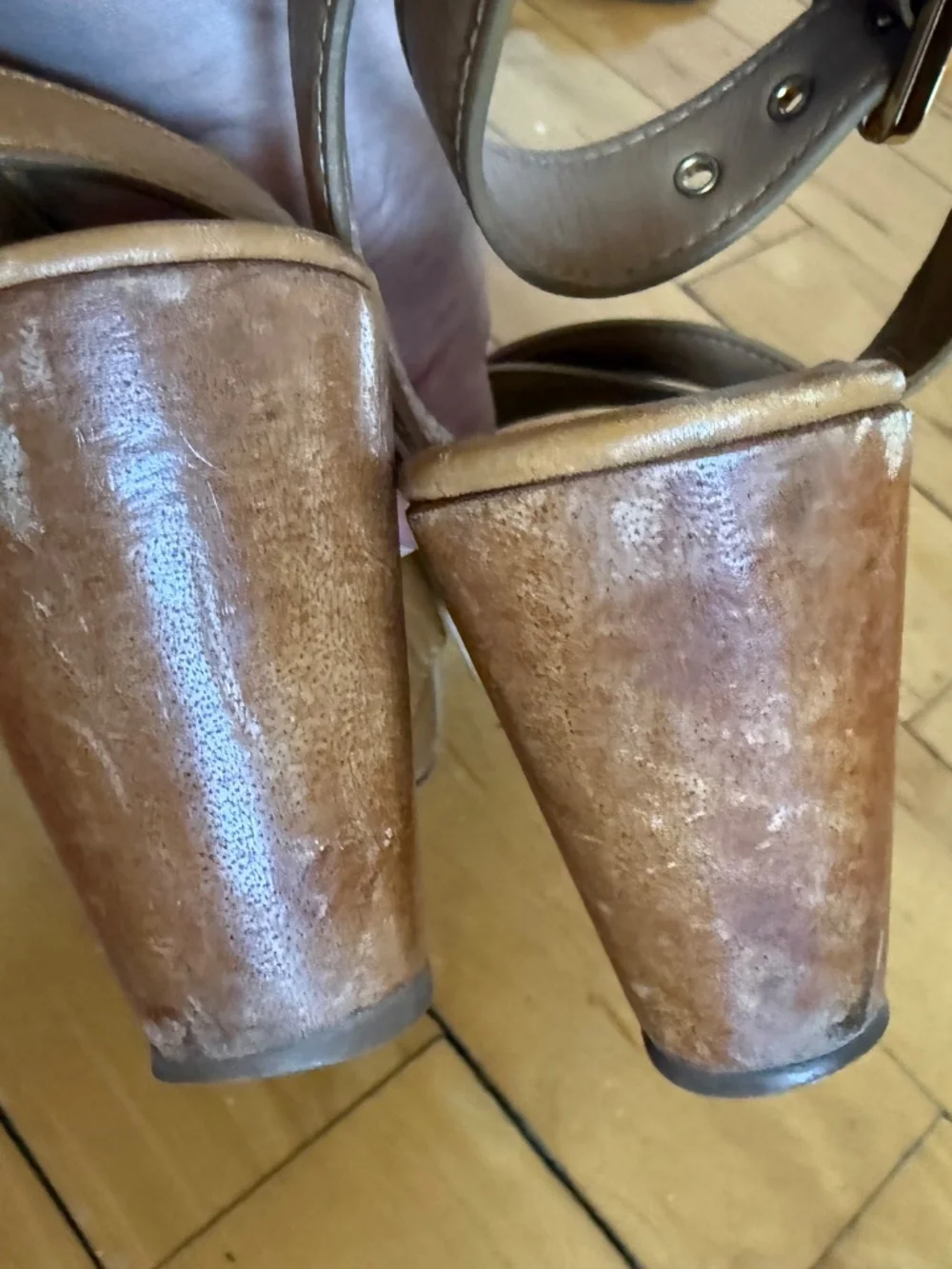 Tory Burch Tan Leather Wood Wedge Sandals s6